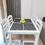 Sea Gem 2br N Pool *