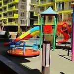 Sea Gem 2br N Pool Appartement