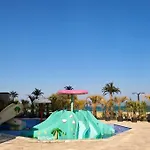 Appartement Sea Gem 2br N Pool