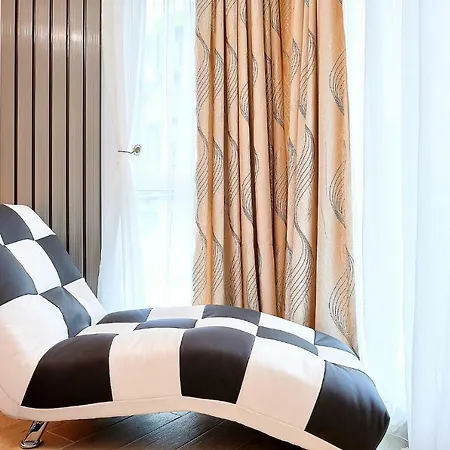 Sea Gem 2br N Pool Năvodari