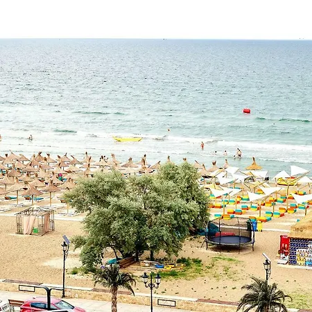 Sea Gem 2br N Pool * Năvodari