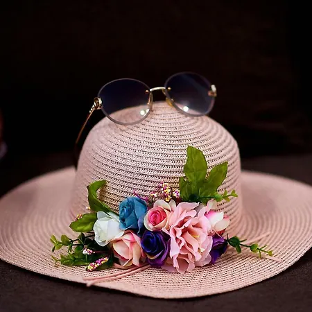 Sea Gem 2br N Pool *