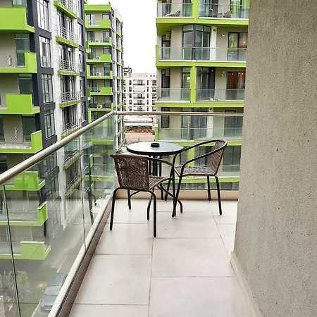 Apartment Sea Gem 2br N Pool *