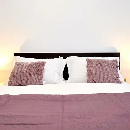 Sea Gem 2br N Pool Navodari