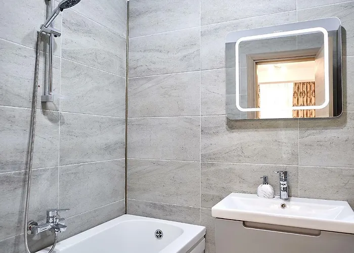 Sea Gem 2br N Pool Нэводари