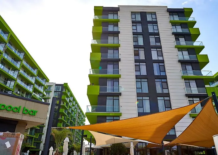 Sea Gem 2br N Pool Апартаменты Нэводари