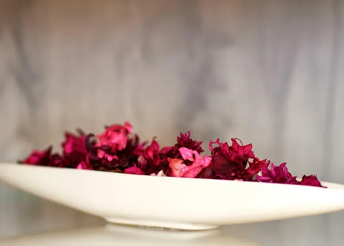 Sea Gem 2br N Pool * Нэводари