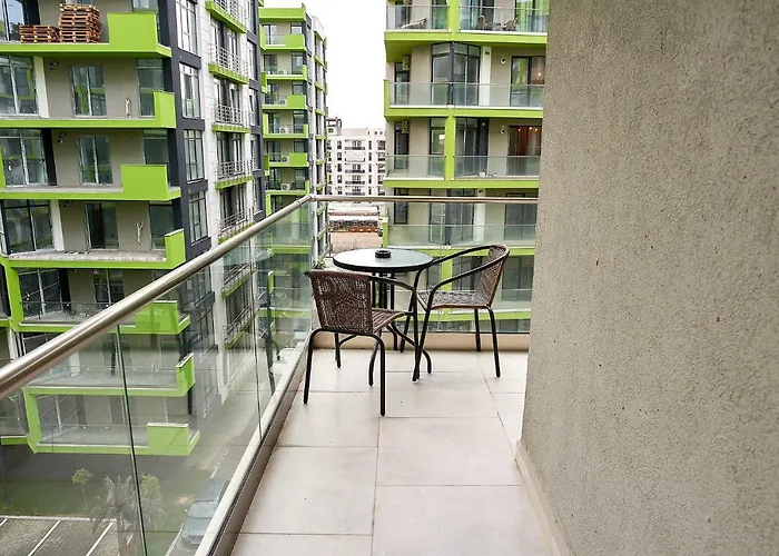 Апартаменты Sea Gem 2br N Pool *