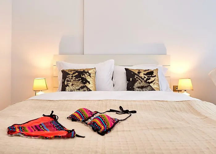 Апартаменты Sea Gem 2br N Pool Нэводари