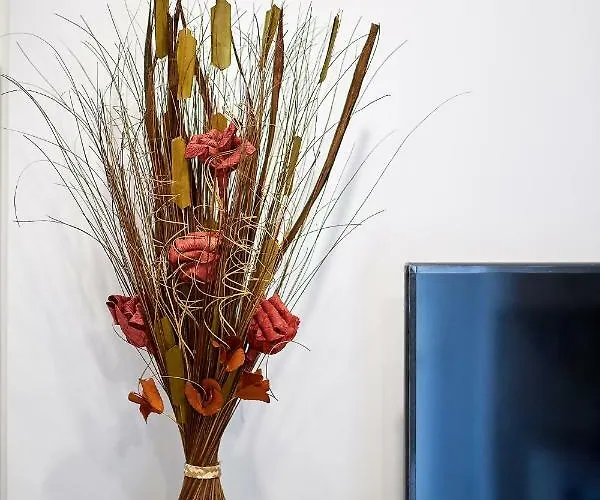 Sea Gem 2br N Pool * Нэводари