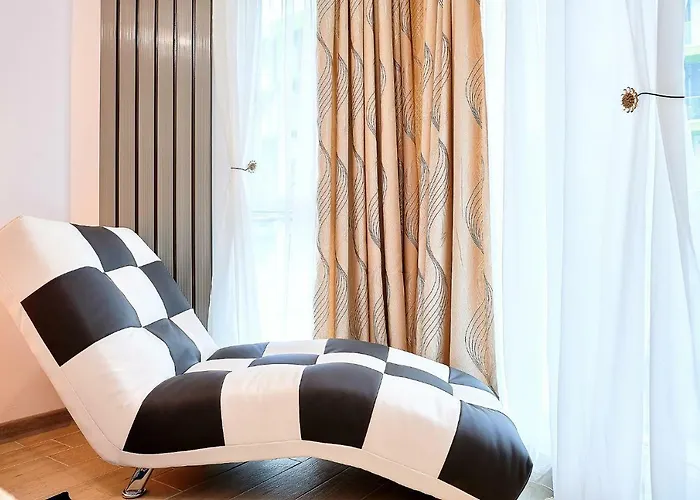 Sea Gem 2br N Pool Нэводари