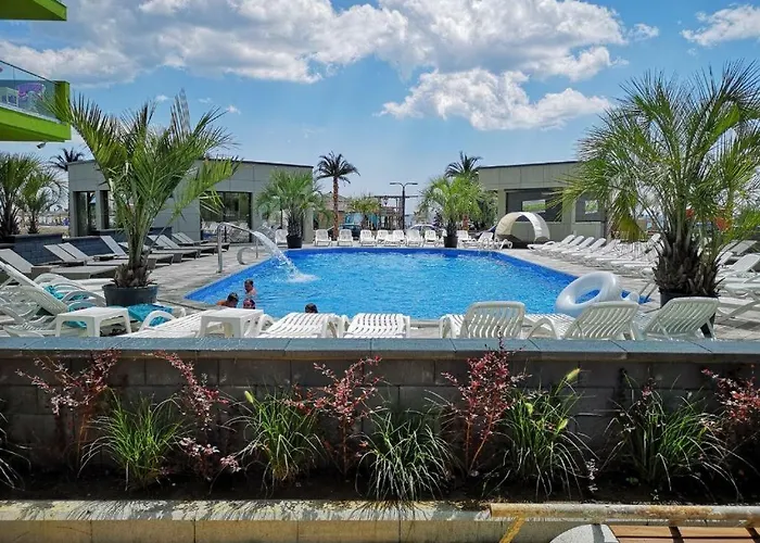 Sea Gem 2br N Pool Апартаменты